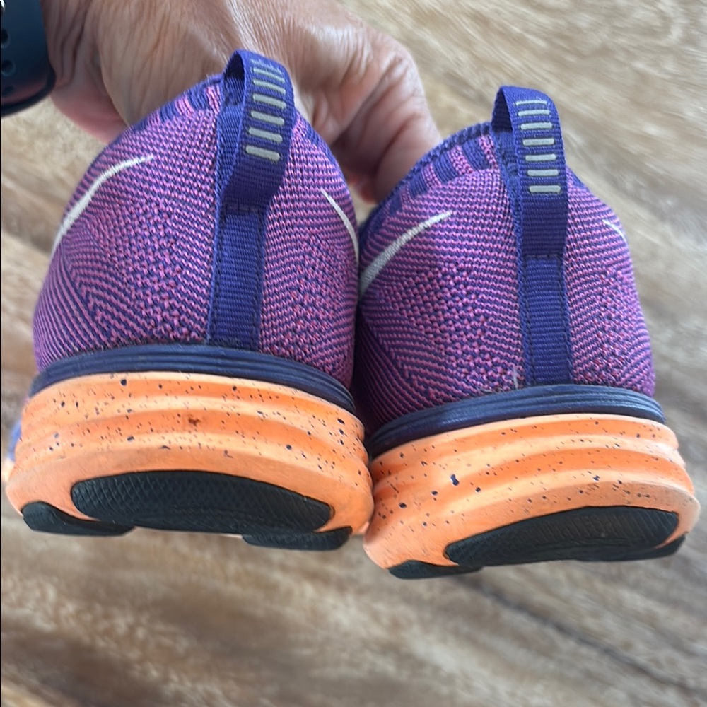 Nike flyknit lunar 2-Orange and Purple Athletic Shoes Lightweight - Picture 9 of 11